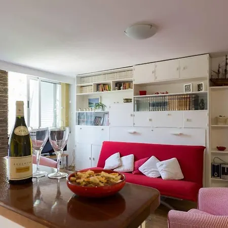 One Step Away From Beach & History Appartamento Ragusa