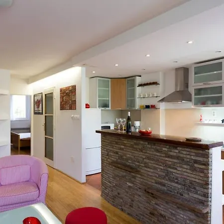 One Step Away From Beach & History Appartamento Ragusa